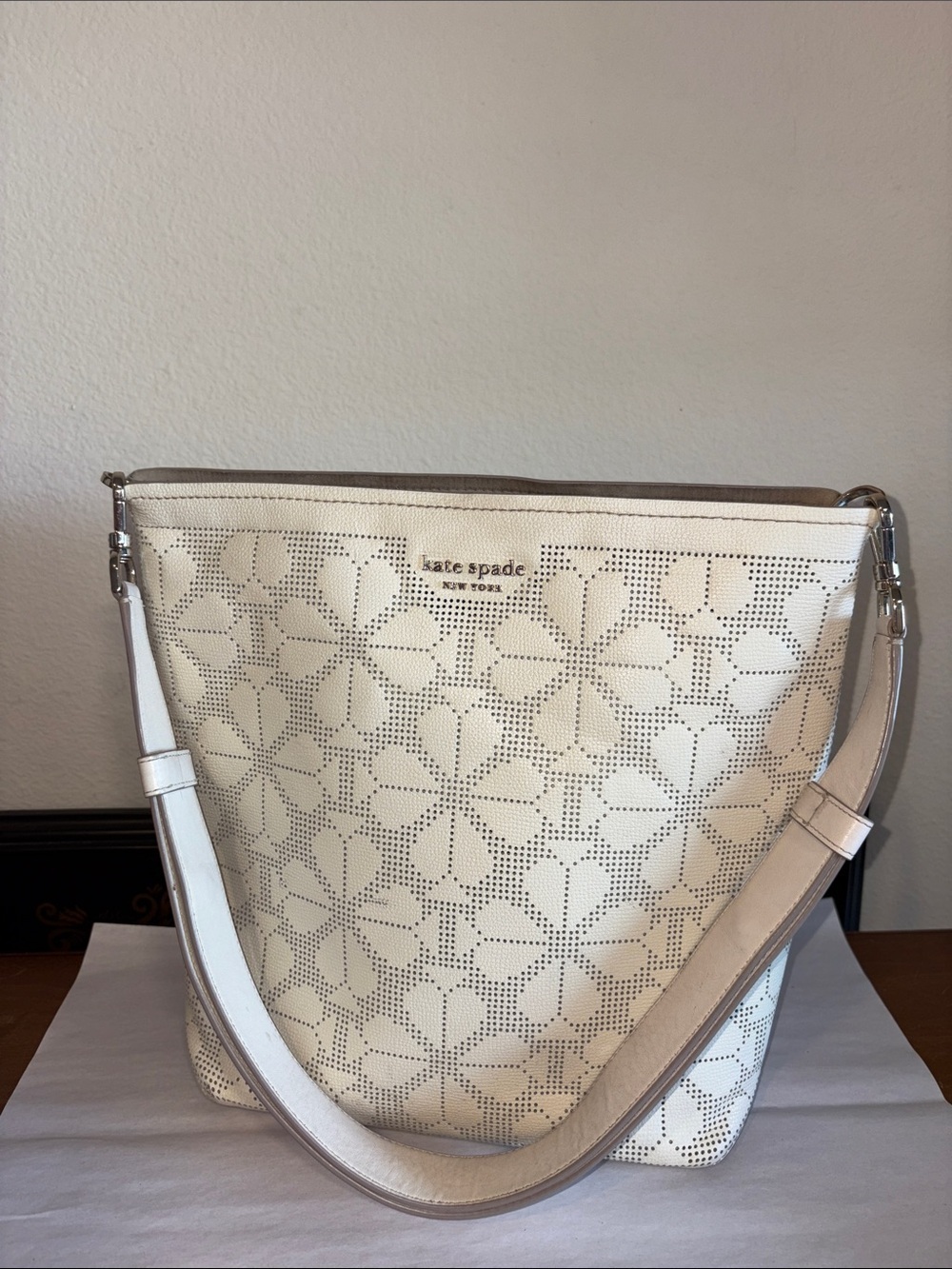 kate spade Cream Perforated Floral Shoulder Bag - Picture 1 of 7